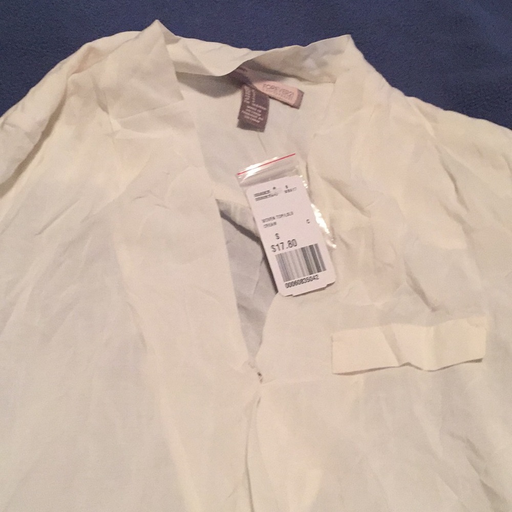 Shirt - Picture 3 of 3